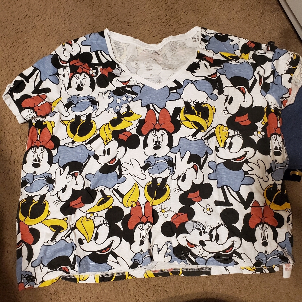 Disney Womens plus size top